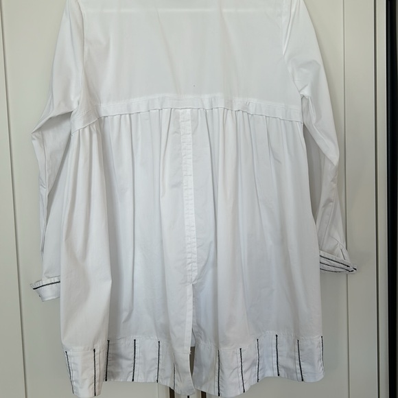 Uchuu white collared blouse size 1 (small) - Picture 4 of 9